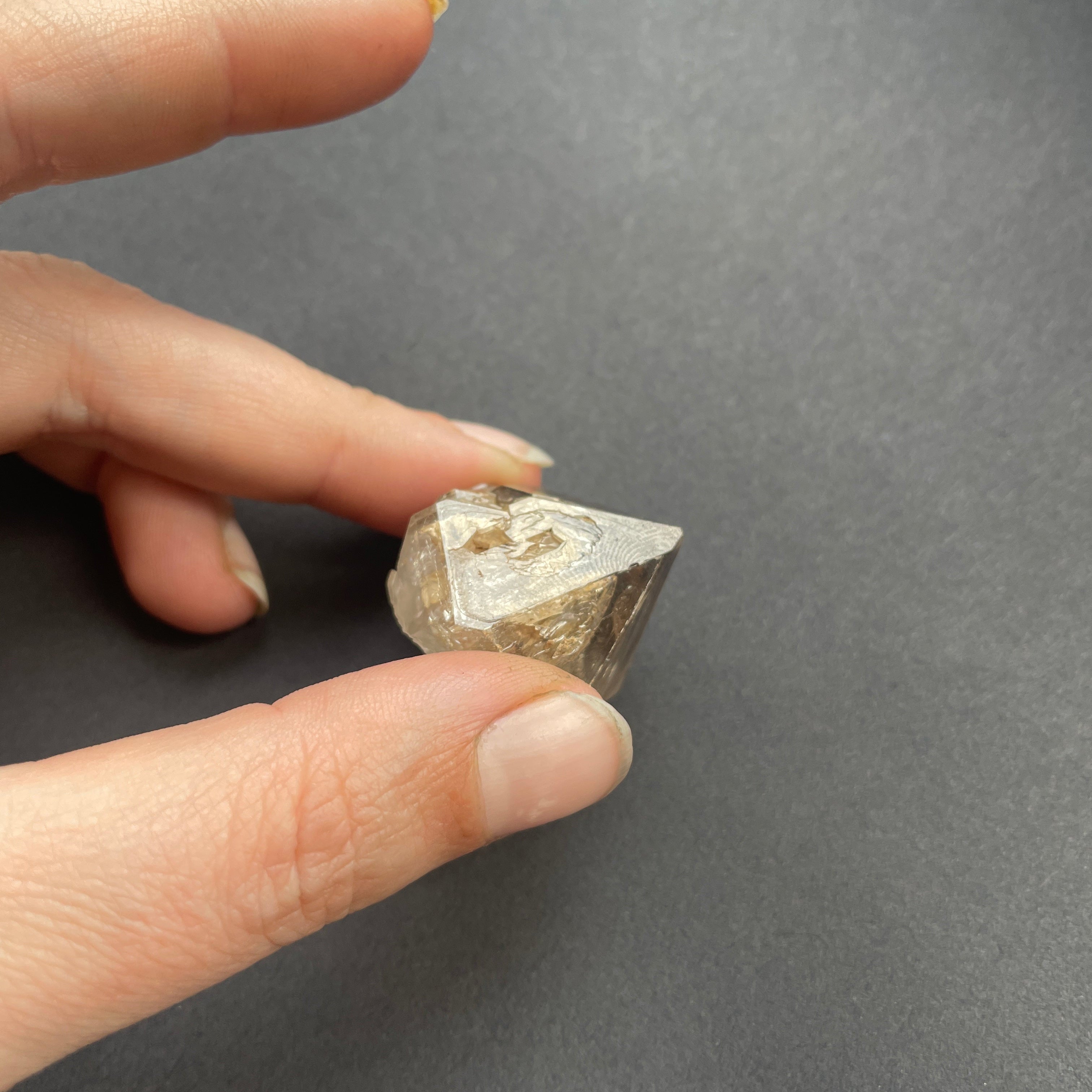 Seltener Diamant Fensterquarz – Der Spiegel der Dimensionen